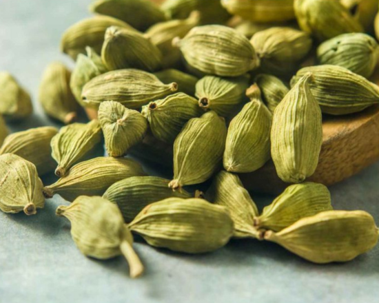 White Elachi- (Sada alach -সাদা এলাচ)